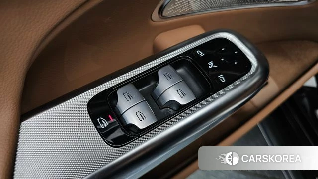 Mercedes-Benz E-Class W214 id 4870773 из Кореи 31