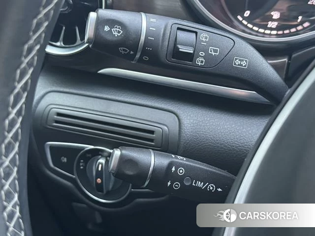 Mercedes-Benz V-class id 4264837 из Китая 31