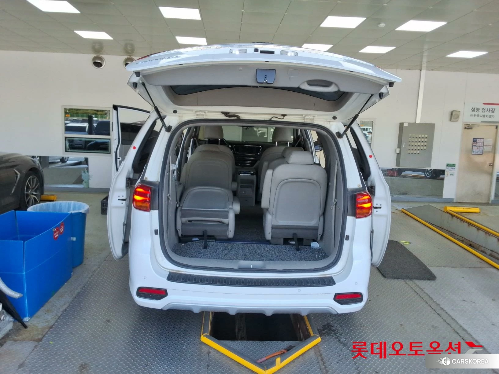 Kia Carnival id 4296917 из Кореи 31