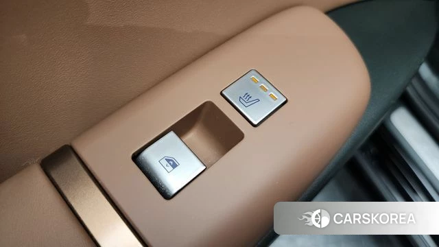 Hyundai Grandeur Hybrid (GN7) id 4892831 из Кореи 31