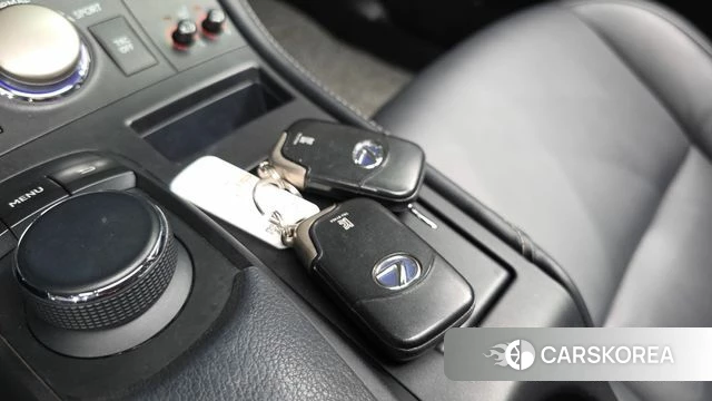 Lexus CT200h id 4502557 из Кореи 31
