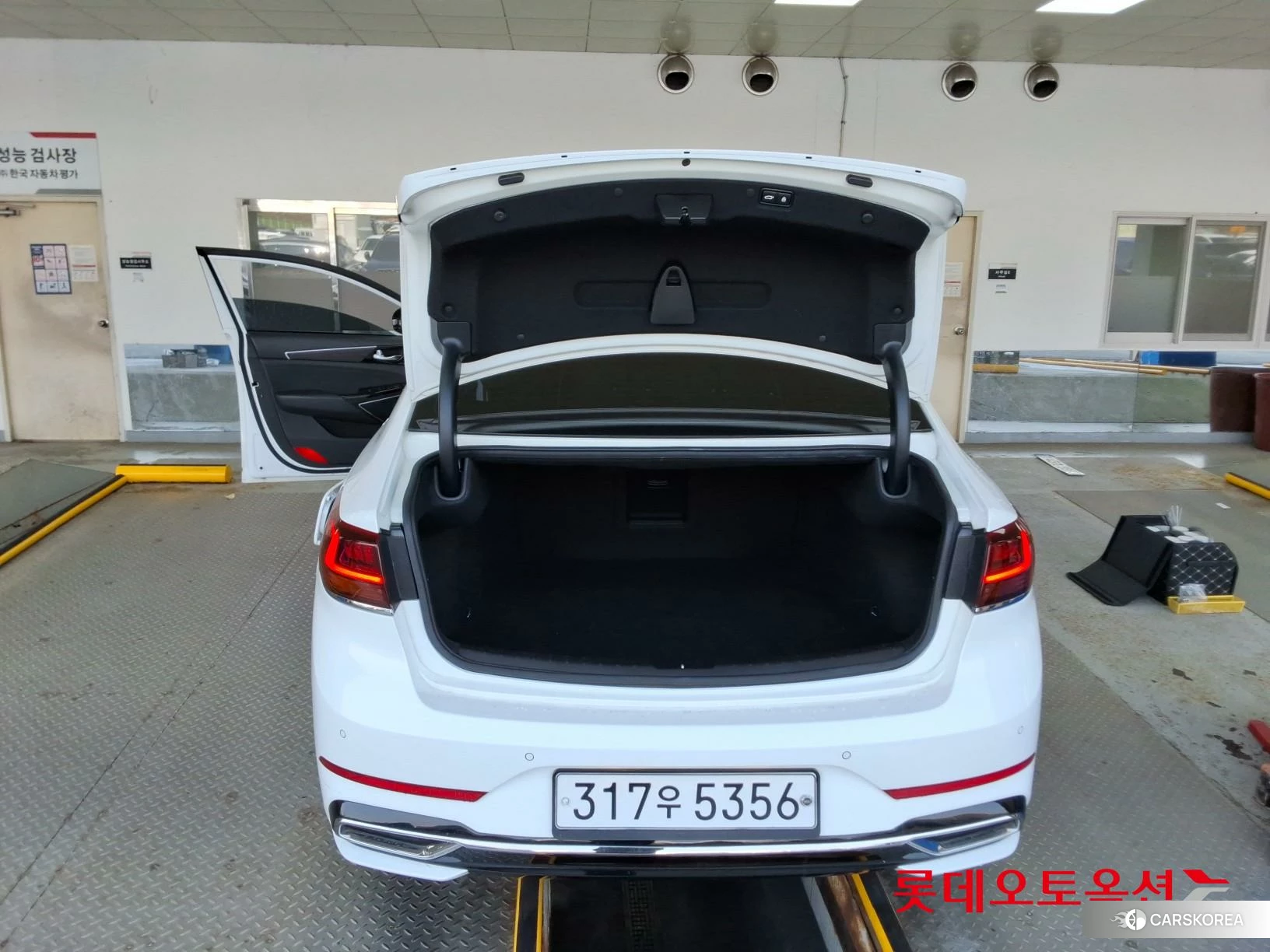 Kia K7 id 3882173 из Кореи 31