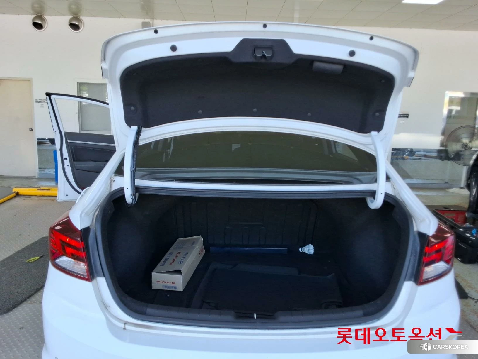 Hyundai Avante id 4679333 из Кореи 31