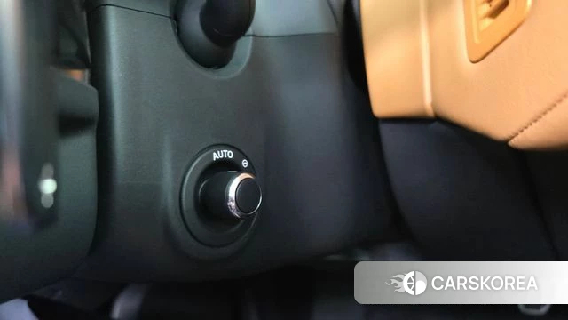 Land Rover Range Rover Velar id 4591344 из Кореи 31
