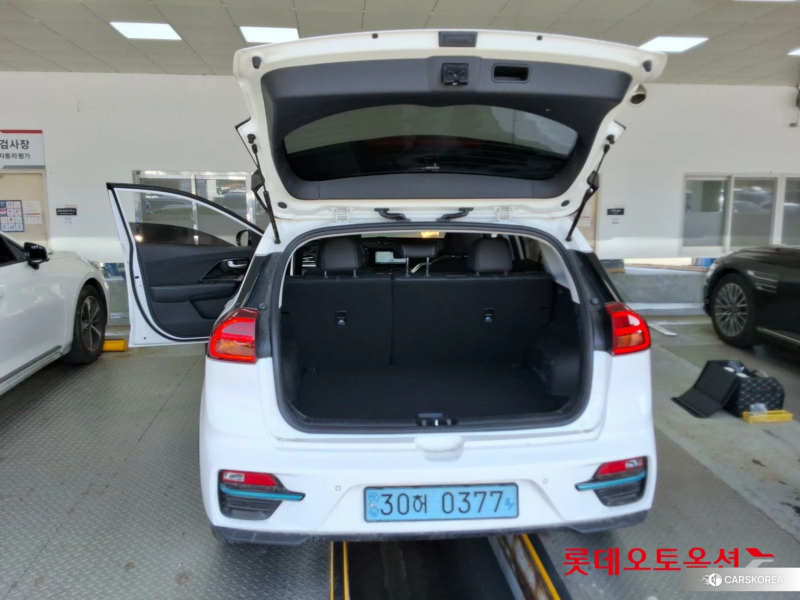 Kia Niro EV id 3882164 из Кореи 31