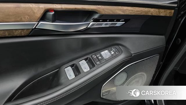 Genesis G90 id 4345035 из Кореи 31