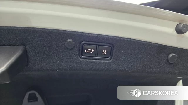Hyundai The New Grandeur IG Hybrid id 4303575 из Кореи 31