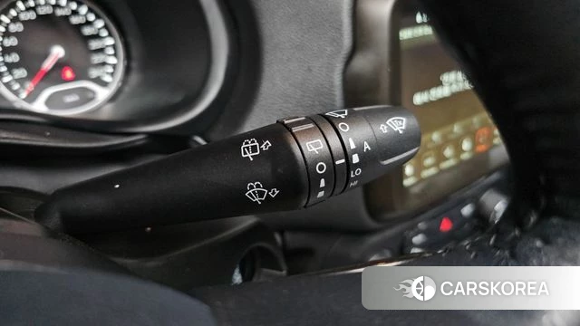 Jeep Renegade id 4202396 из Кореи 31