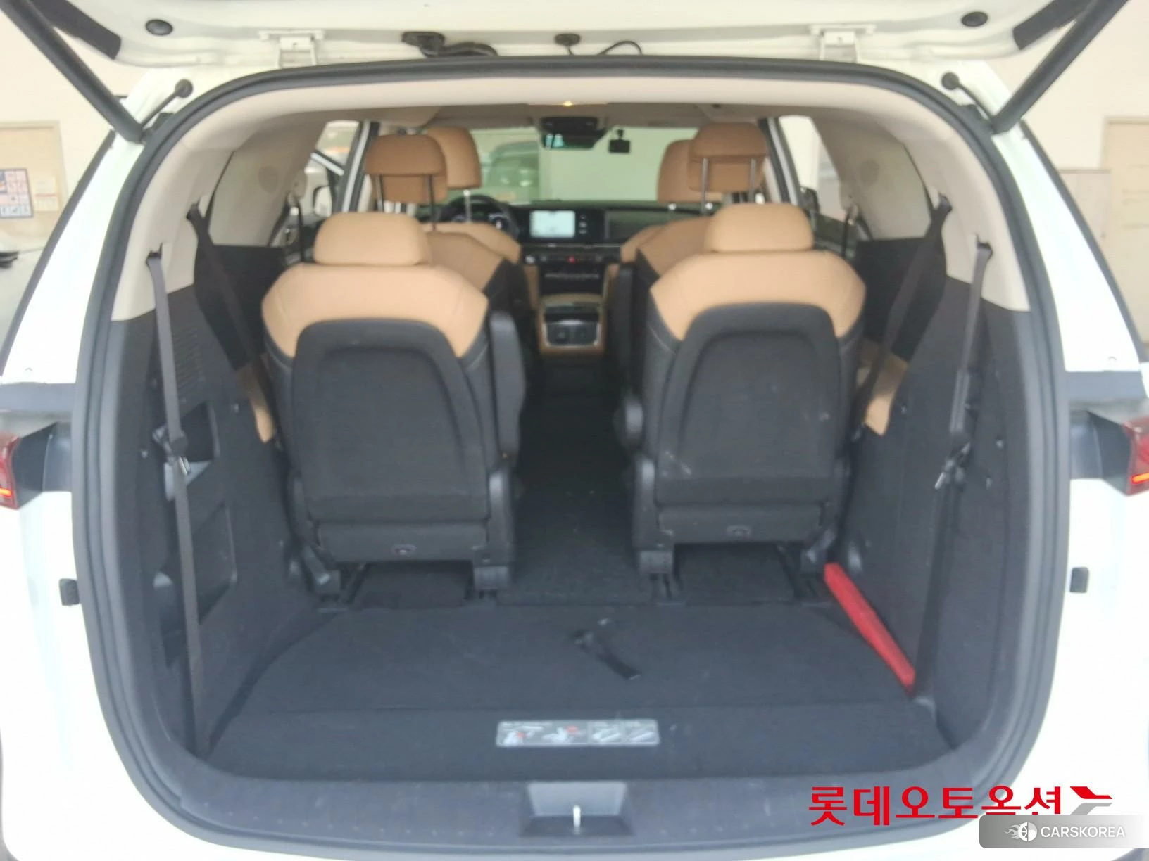 Kia Carnival id 4664316 из Кореи 31