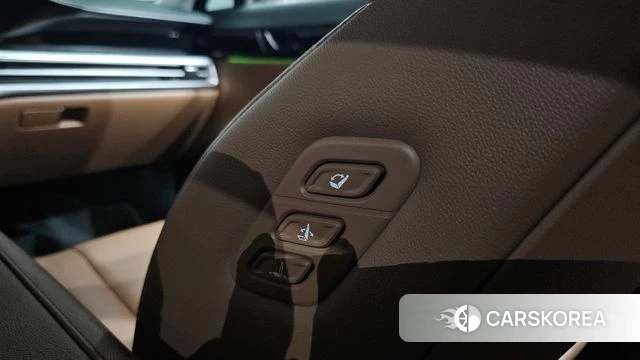 Hyundai Grandeur (GN7) id 4487635 из Кореи 31