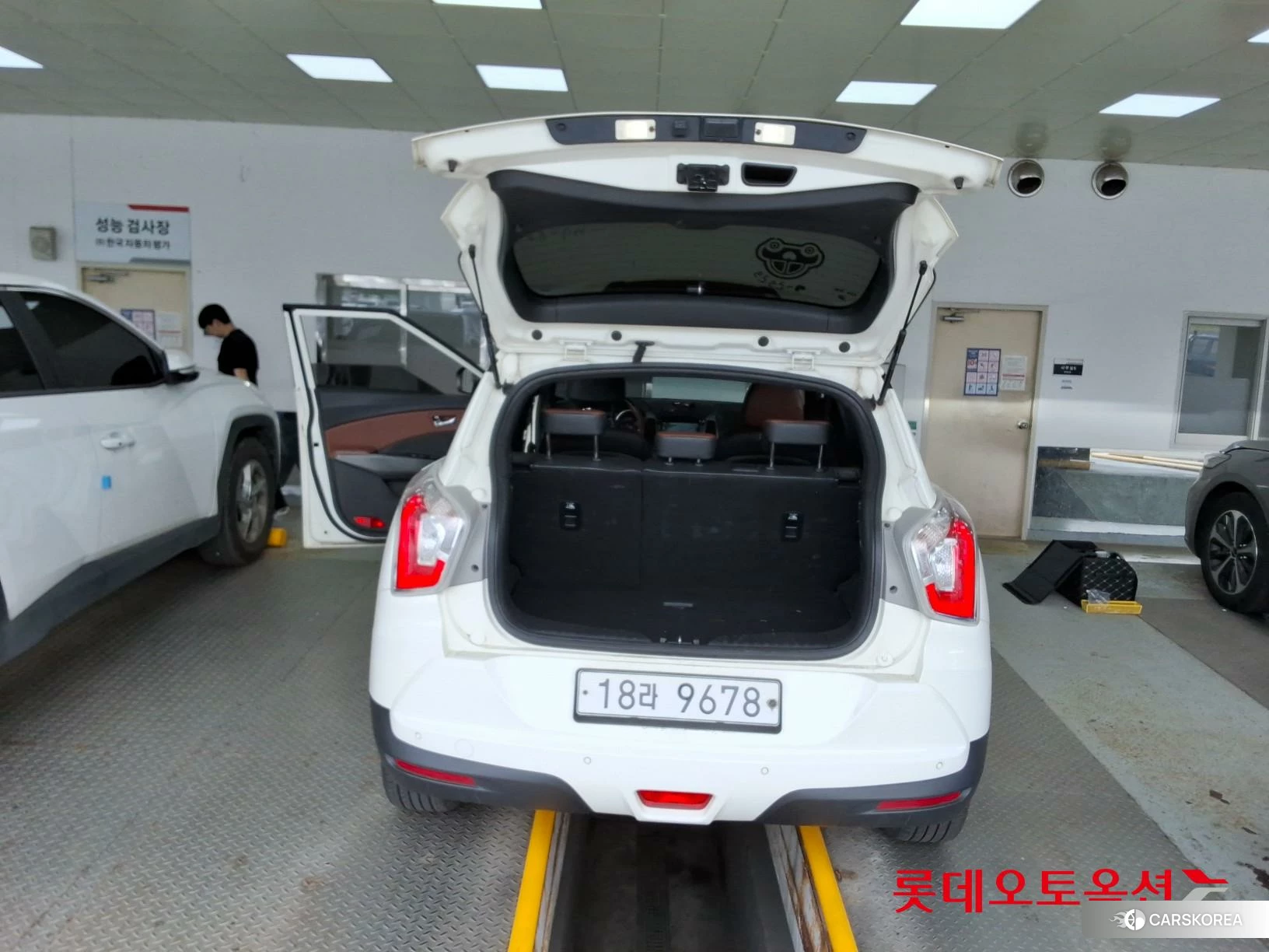 SsangYong Tivoli id 3869459 из Кореи 31