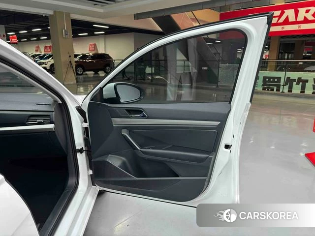 Volkswagen Lavida id 4278313 из Китая 31