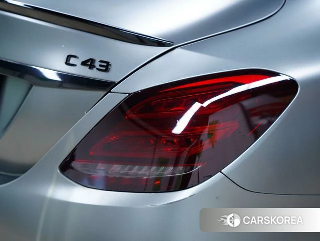 Mercedes-Benz C-class AMG id 4238922 из Китая 31