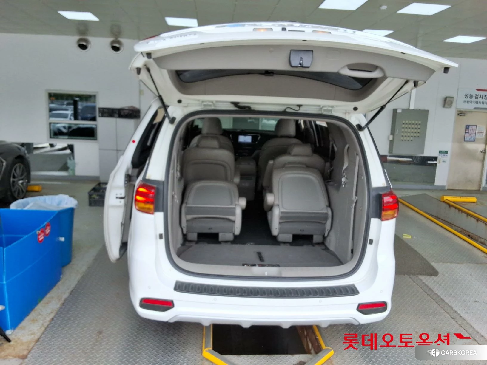 Kia Carnival id 4289633 из Кореи 31