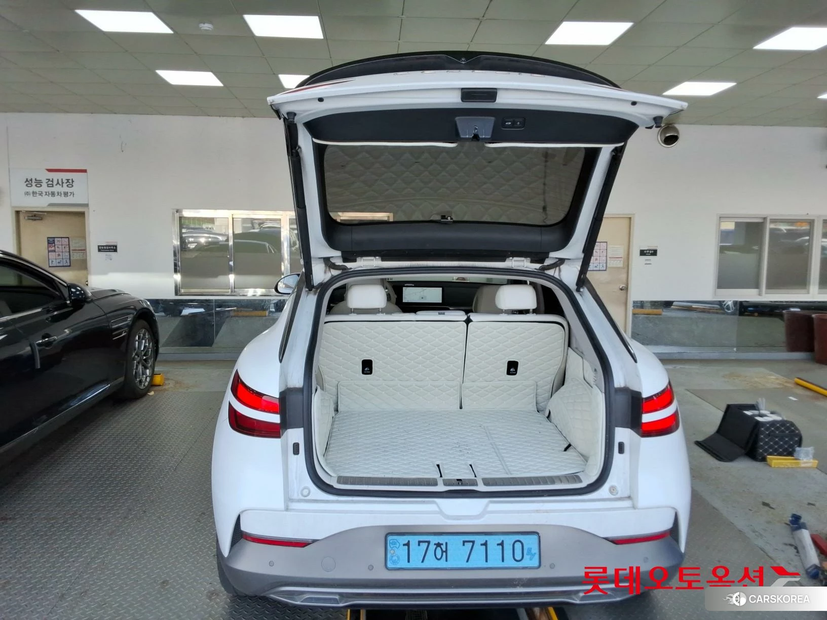 Hyundai GV60 id 3882112 из Кореи 31