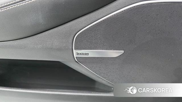 Genesis G90 id 4698623 из Кореи 31