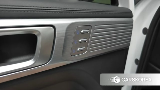 Hyundai Santa Fe (MX5) id 4427560 из Кореи 31