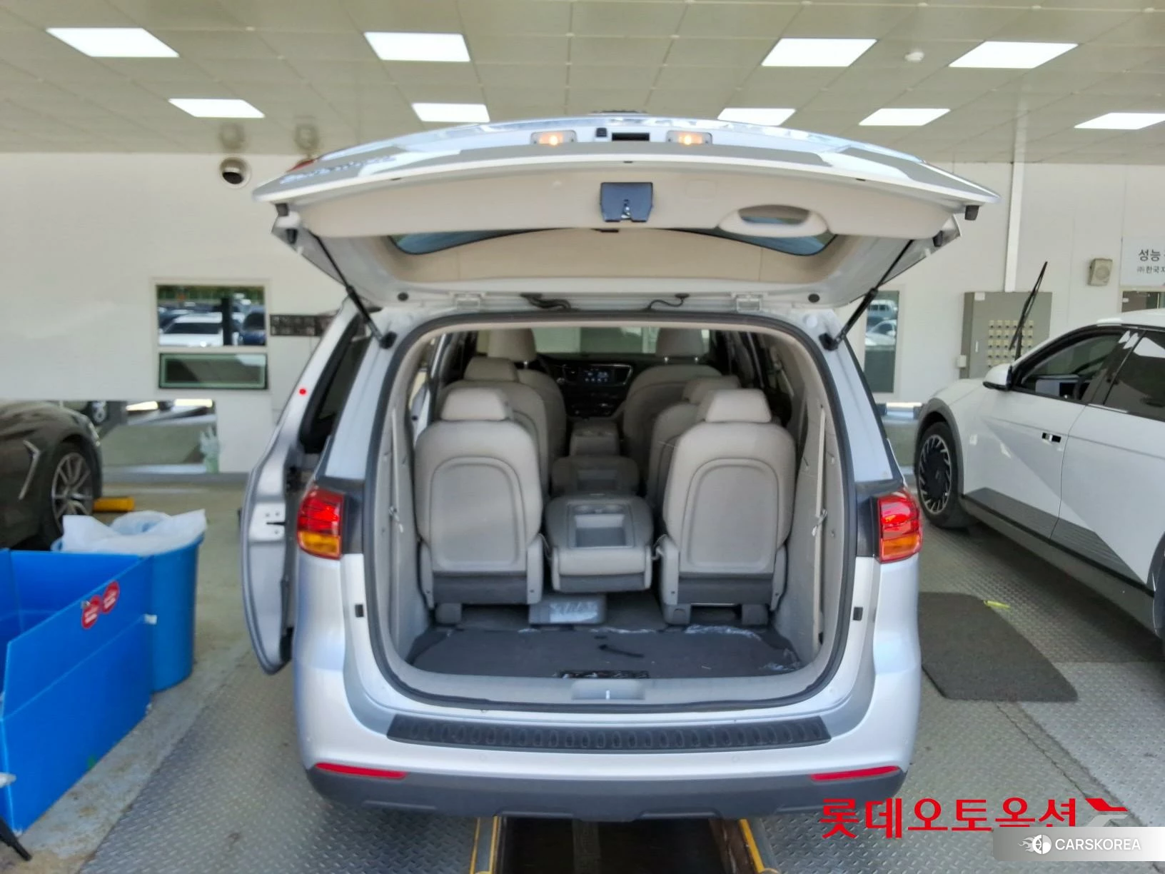 Kia Carnival id 4296870 из Кореи 31