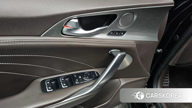Kia Stinger Meister id 4711878 из Кореи 31