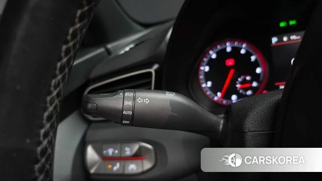 Hyundai Veloster (JS) id 4525210 из Кореи 31