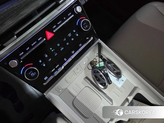 Hyundai Santa Fe (MX5) id 4635049 из Кореи 31