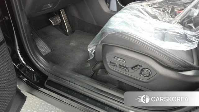 Hyundai Santa Fe (MX5) id 4778530 из Кореи 30