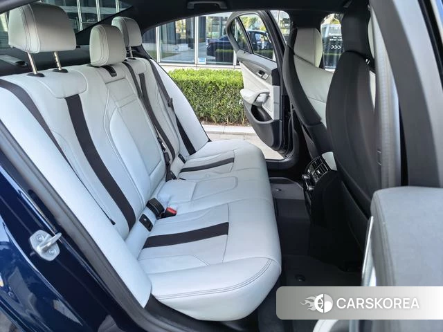BMW M5 id 3908725 из Китая 31