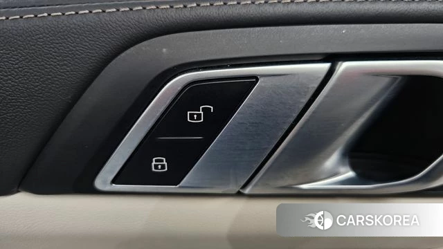 BMW X7 (G07) id 4505333 из Кореи 31