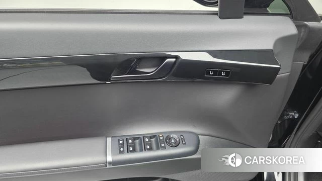 Hyundai Grandeur Hybrid (GN7) id 4427916 из Кореи 31