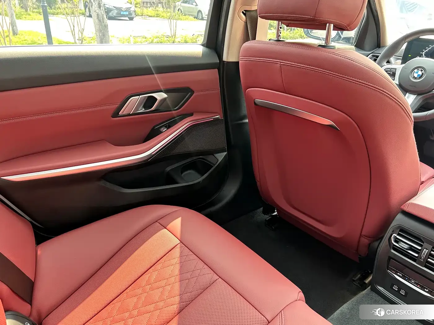 BMW 3 series id 4570356 из Китая 31