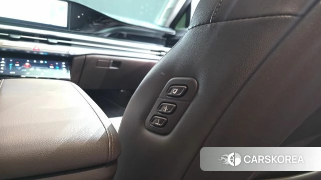 Hyundai Grandeur (GN7) id 4603056 из Кореи 31