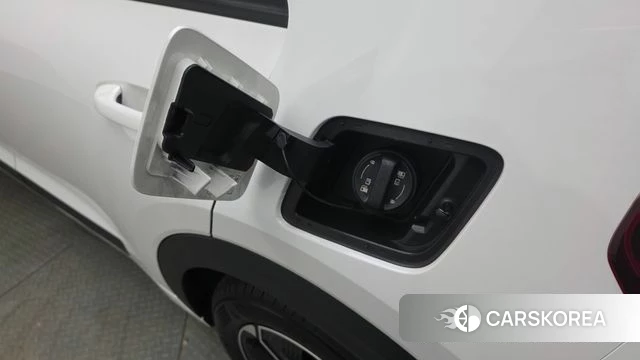 Kia Di Ol Nu Niro id 4757677 из Кореи 31