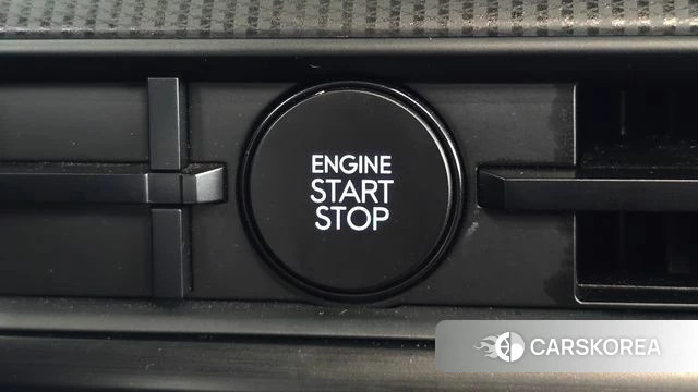 Hyundai Santa Fe (MX5) id 4635532 из Кореи 31