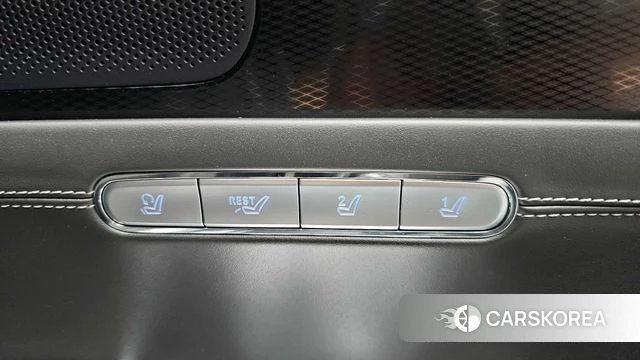 Genesis G90 (RS4) id 4282129 из Кореи 31
