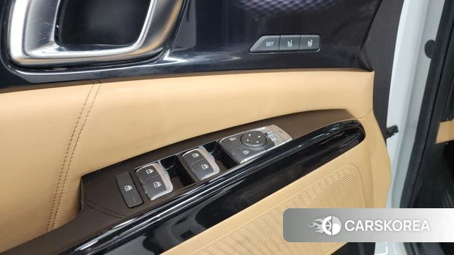 Kia Carnival 4th generation id 4202821 из Кореи 31