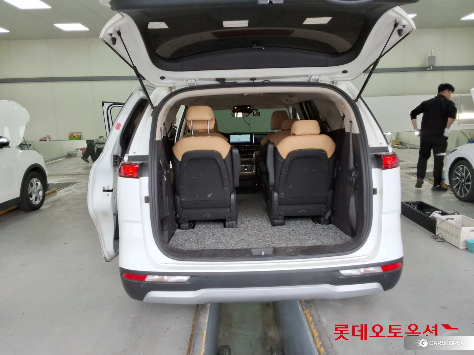 Kia Carnival id 3869448 из Кореи 31