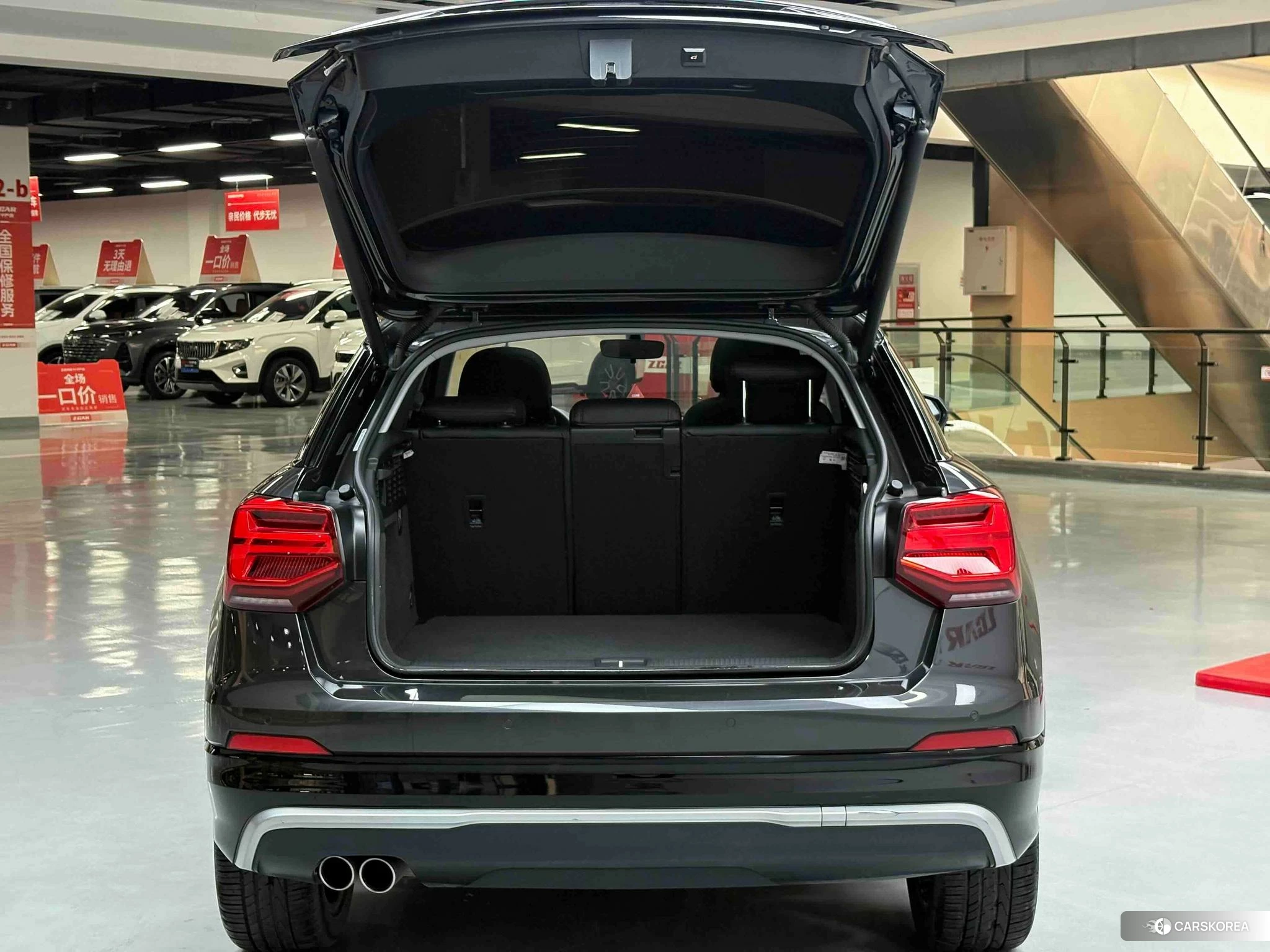 Audi Q2L id 4510600 из Китая 31