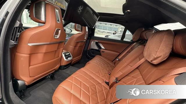 BMW 7 series id 4260552 из Китая 31