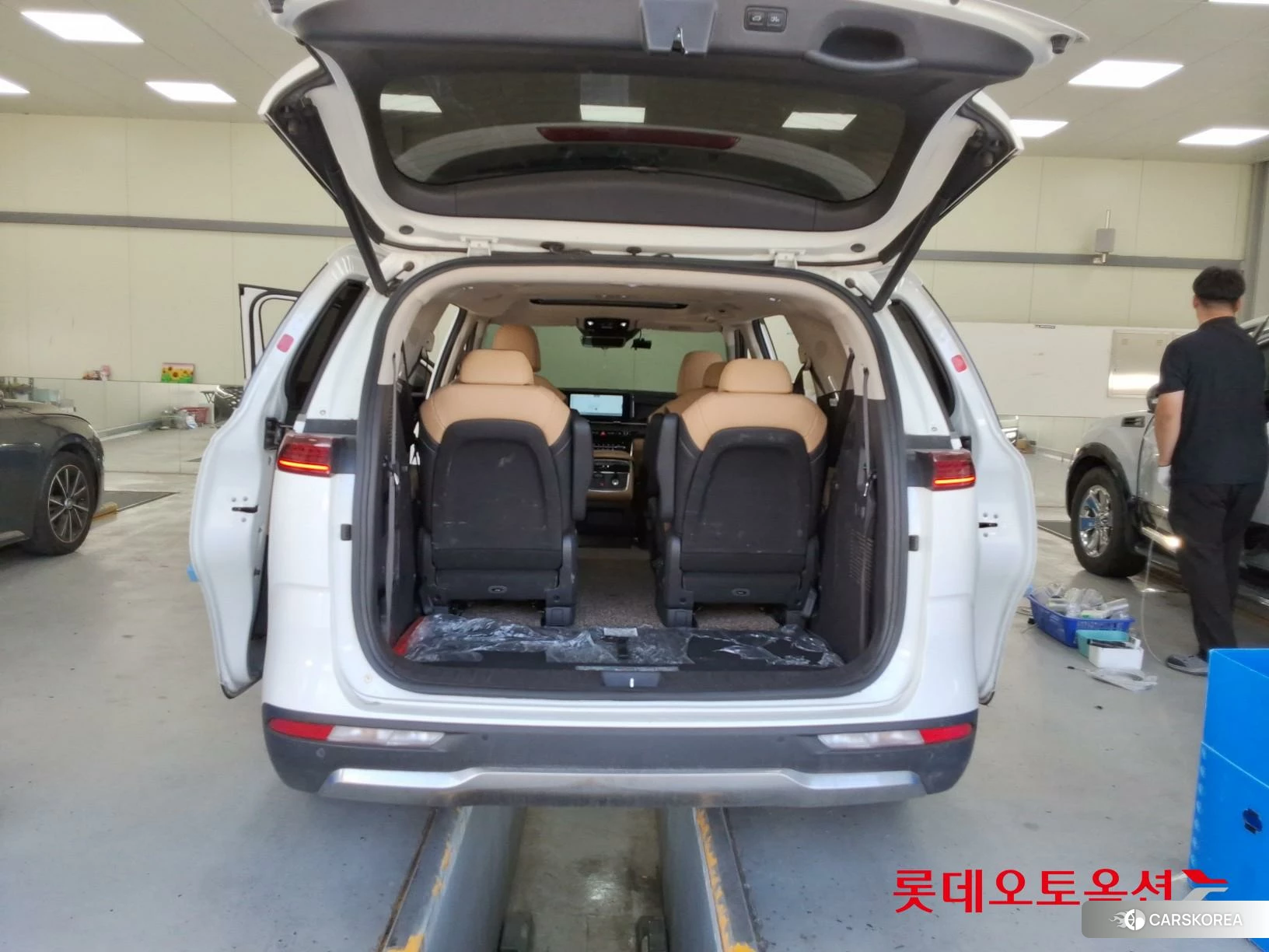 Kia Carnival id 4902338 из Кореи 31