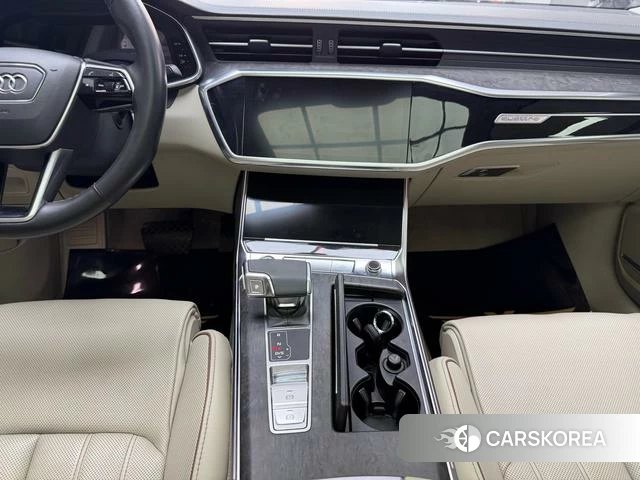 Audi A6L id 4321280 из Китая 31