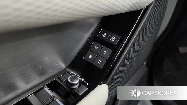 Land Rover Range Rover Velar id 4201712 из Кореи 31