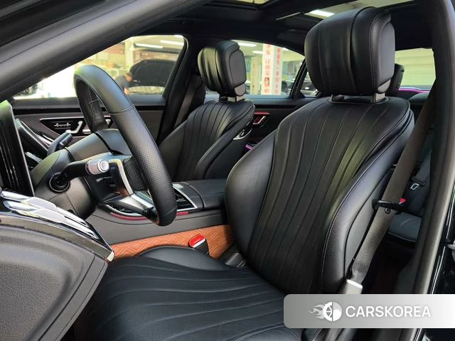 Mercedes-Benz S-class id 4263732 из Китая 31