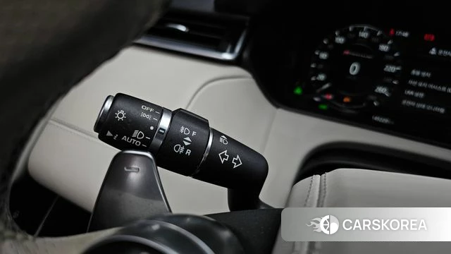Land Rover Range Rover Velar id 4865462 из Кореи 31