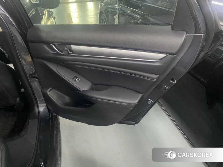 Honda Accord id 4406056 из Китая 31