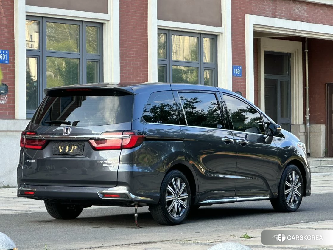 Honda Odyssey id 4467946 из Китая 31