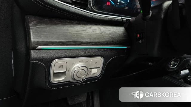 Mercedes-Benz GLE-Class W167 id 4613477 из Кореи 31