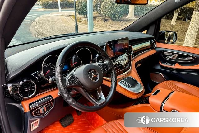 Mercedes-Benz V-class id 4271512 из Китая 31