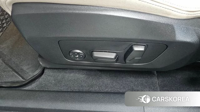 BMW iX1 (U11) id 4242834 из Кореи 31