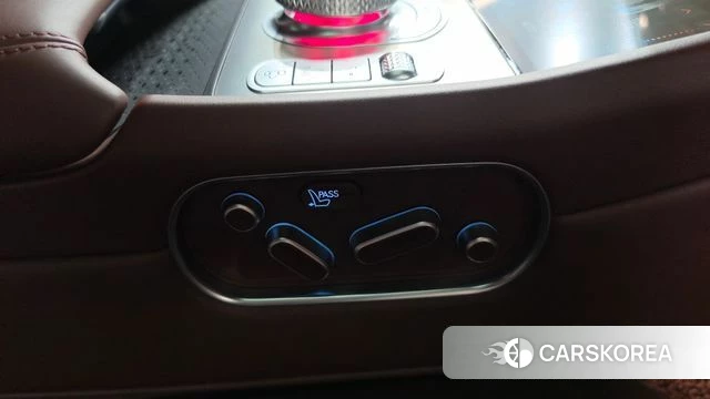 Genesis G90 (RS4) id 4779478 из Кореи 31