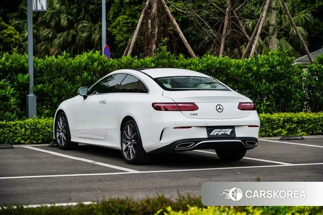 Mercedes-Benz E-class (imported) id 4274399 из Китая 32